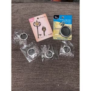 Jewelry Findings and Supplies 2 Keys Pocket Watch Four Fillable Pendants Crafts